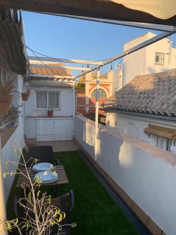 Stunning Attic With Private Terrace And Parking Optional Apartment เซบีญา ภายนอก รูปภาพ
