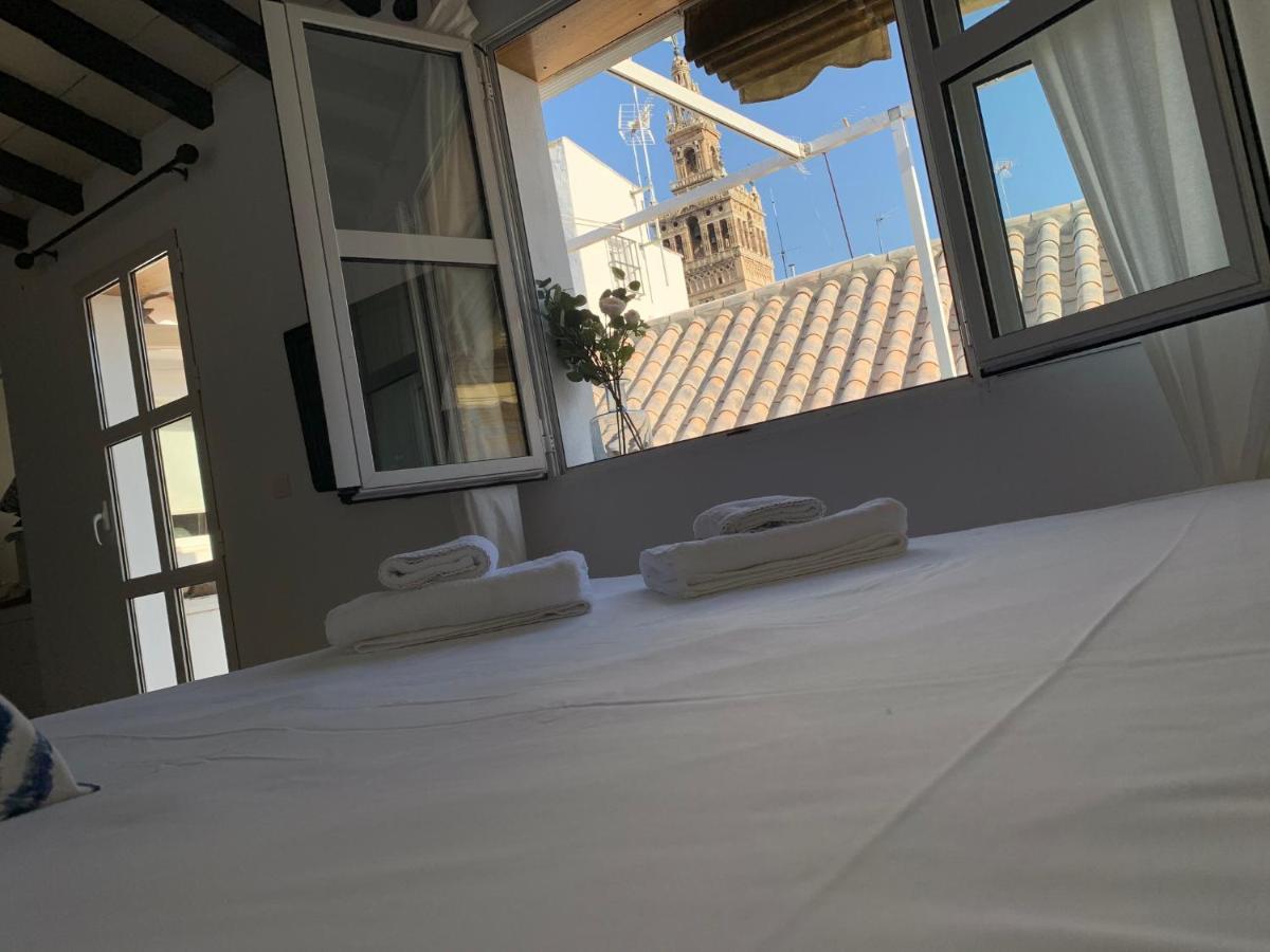 Stunning Attic With Private Terrace And Parking Optional Apartment เซบีญา ภายนอก รูปภาพ