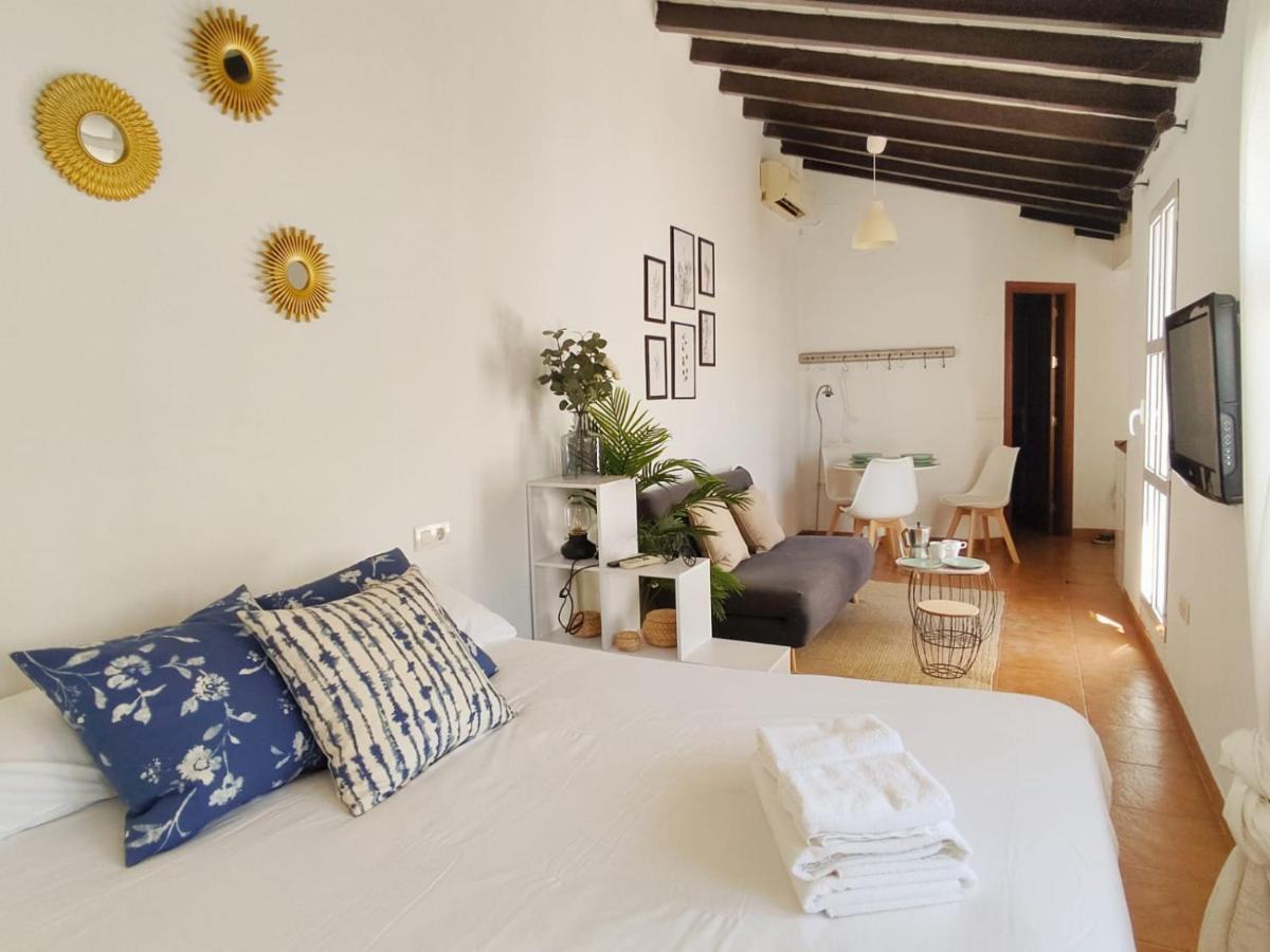Stunning Attic With Private Terrace And Parking Optional Apartment เซบีญา ภายนอก รูปภาพ